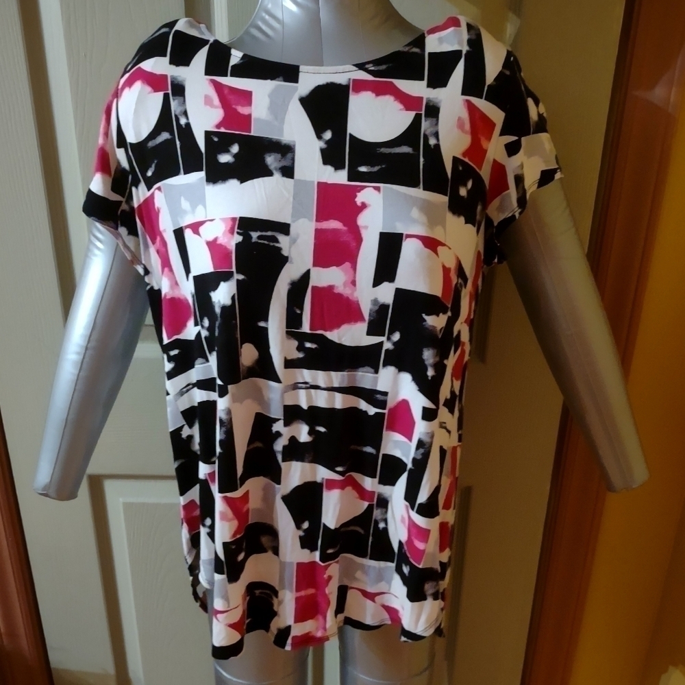 Alfani Size XL woman pink black and white